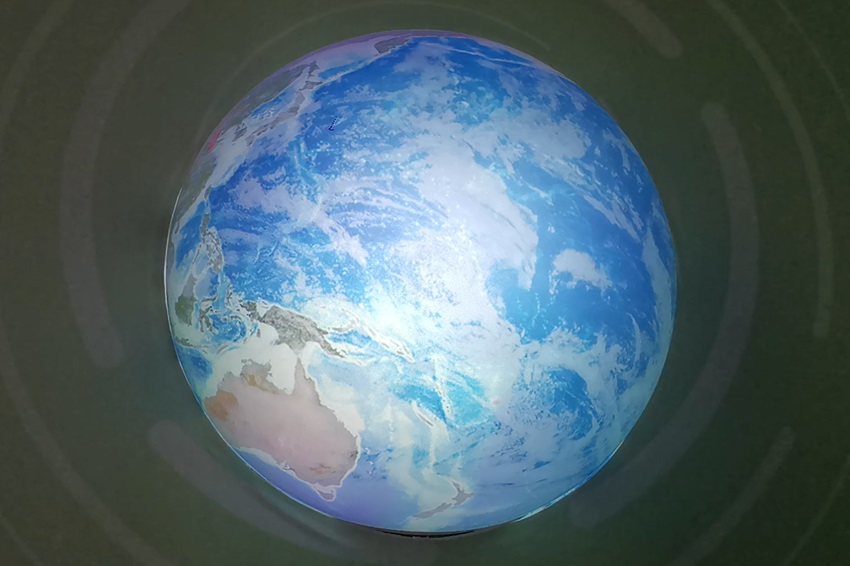 內(nèi)投半球球幕投影觸摸互動在展廳中的應(yīng)用-蘇州好奇數(shù)字科技