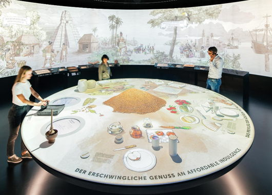 物體識別技術(shù)在主題展廳的應(yīng)用場景-好奇數(shù)字科技