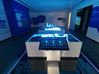 三維數(shù)字沙盤與互動(dòng)一體機(jī)展示